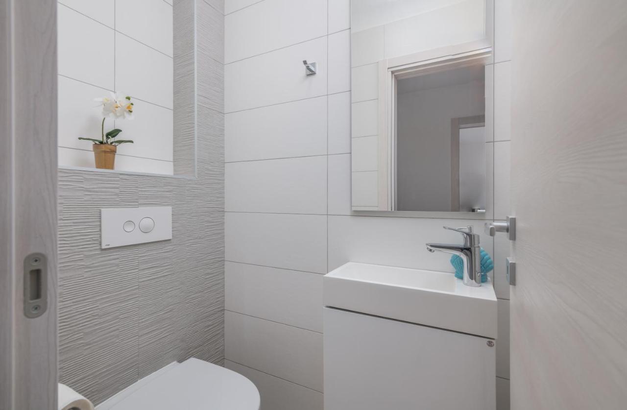 Apartment Sunshine Klimno Zewnętrze zdjęcie